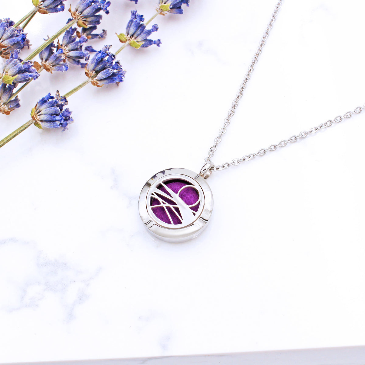 Luna Necklace | Essential Oil Diffuser