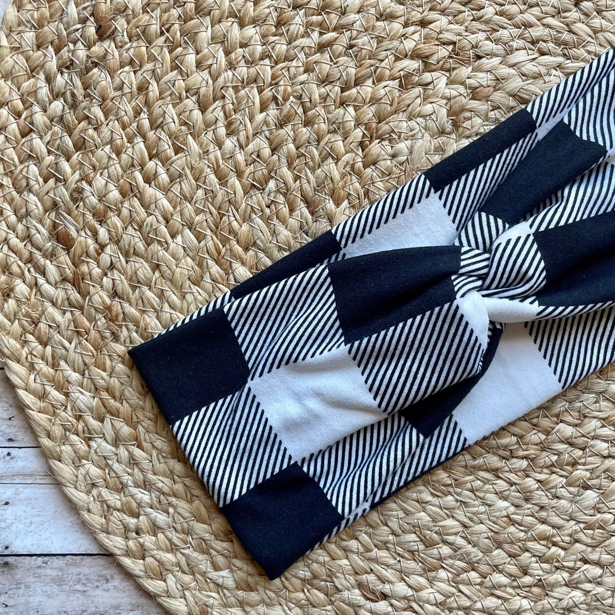 Black and White Plaid Knit Twist Headband*