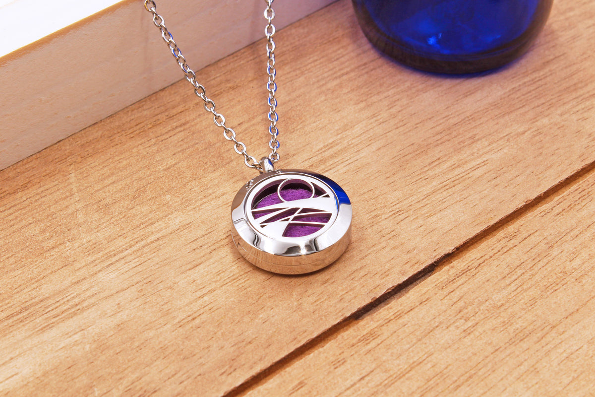 Luna Necklace | Essential Oil Diffuser