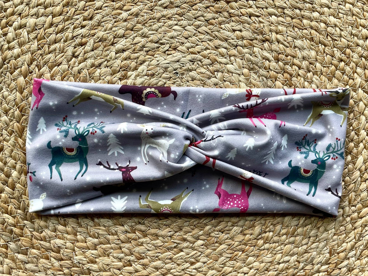 Sparkle With Joy Deer Knit Twist Headband *